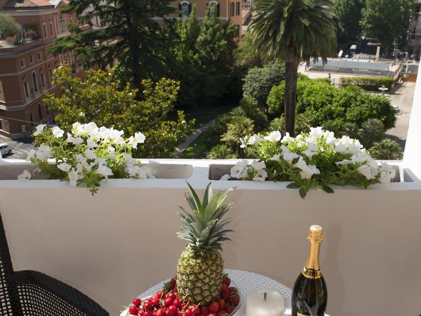 Terrazza Marco Antonio Luxury Suite | Rome | 2